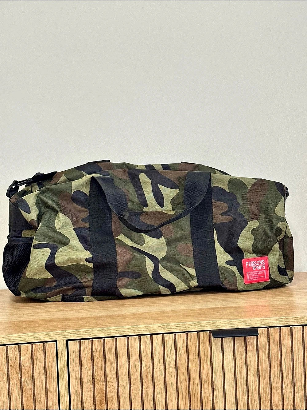 Persons Sports Camo Travel Duffel Bag in Green & Black